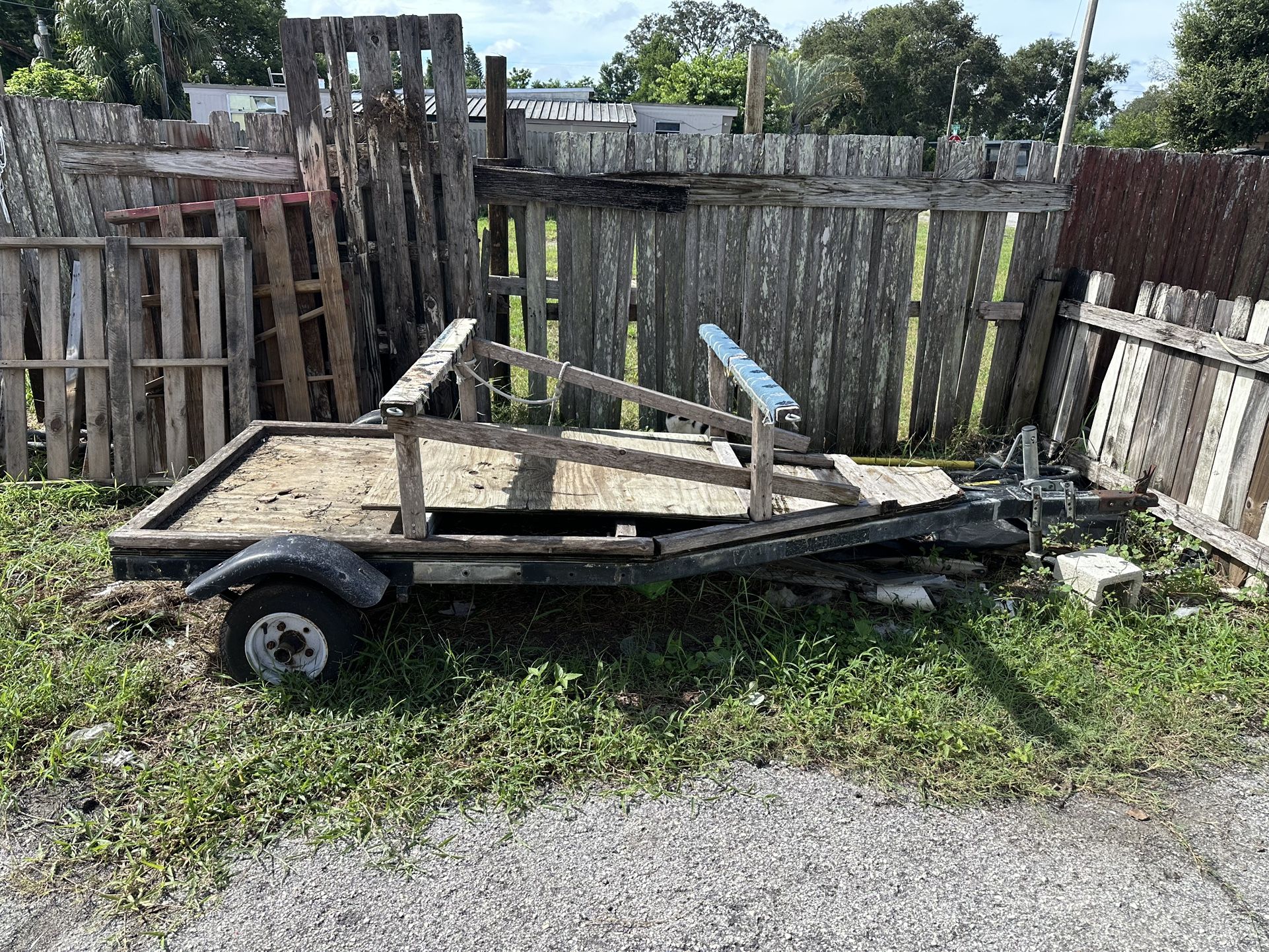 Pull Trailer