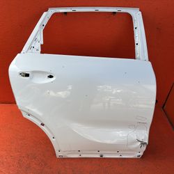 2016 2017 2018 2019 2020 KIA SORENTO RIGHT PASSENGER SIDE REAR DOOR SHELL OEM
