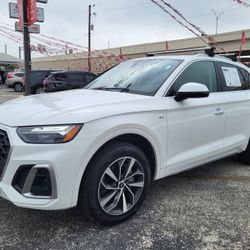 Audi Q5 S Line Premium plus AWD