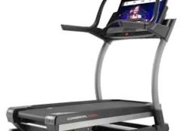 NordicTrack X32i Treadmill - Perfect, Like-New Condition - $2,300 (Eastlake Chula Vista)