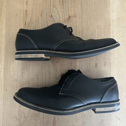 Penguin Leather Shoes Men’s 9.5 -10 Great Shape!