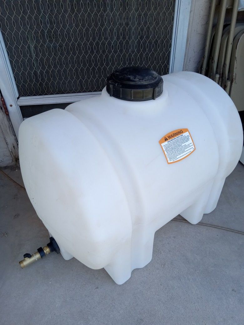 New Water Tank 35 GAL