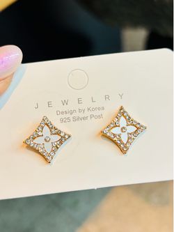 New Four-leaf Clover Gold tone Studs Earrings S925 Post