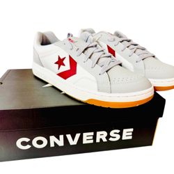 Size 13 New in Box A12719C Converse  Pro Blaze Classic 