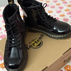 Kids Dr. Martens