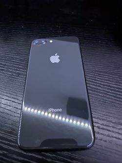 iPhone 8 Plus