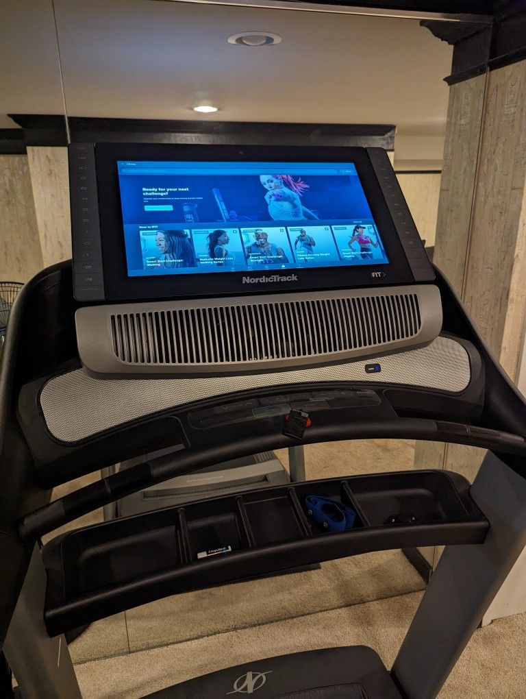 Nordictrack 2950 Treadmill 