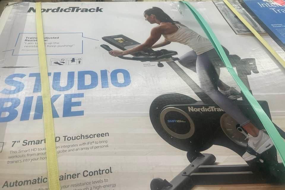 Nordic Track Studio Bike $275