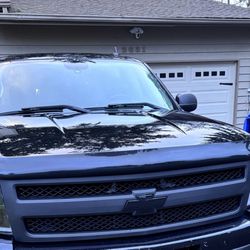 2010 Chevrolet Silverado Grill All Black With Emblem