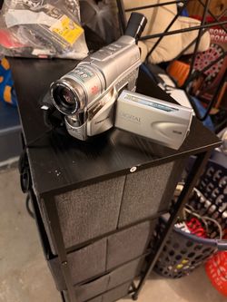 JVC Compact VHS Digital Camcorder