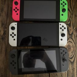 3 Nintendo switch $300