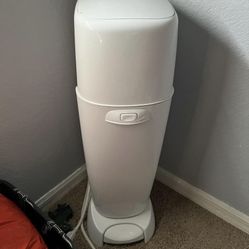 Diaper Genie 