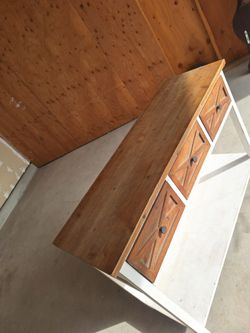 Kitchen Table $140 FIRM 