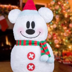 Mickey Mouse Snowman Greeter New Hard To Find Sold Out