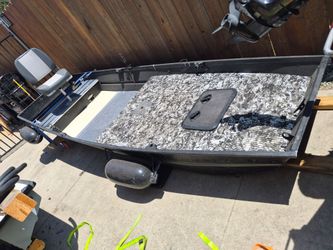 12ft aluminum bass boat.