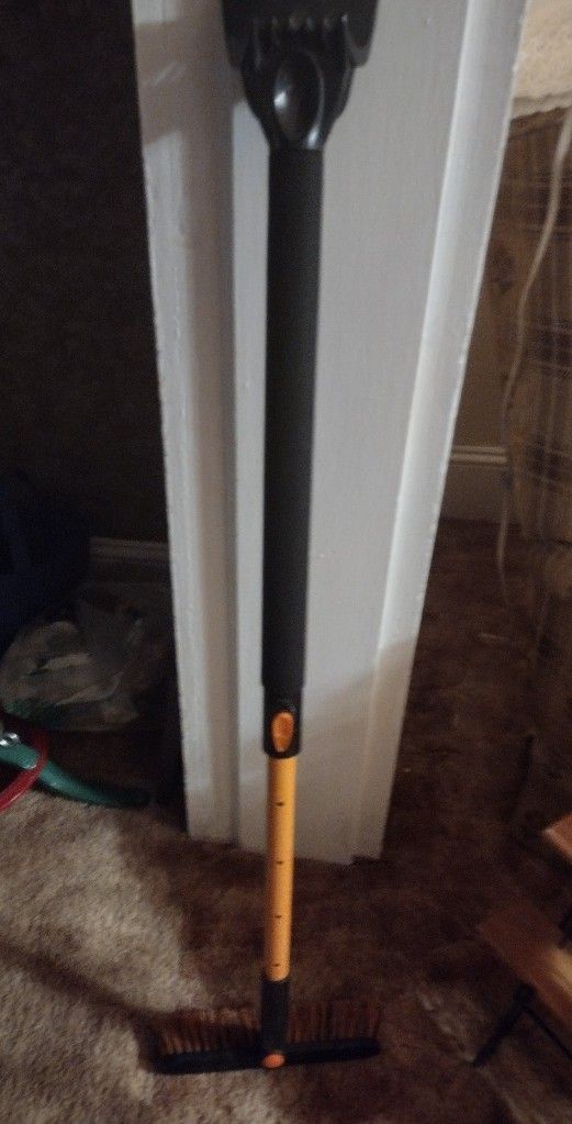 Ice Scraper With Brush