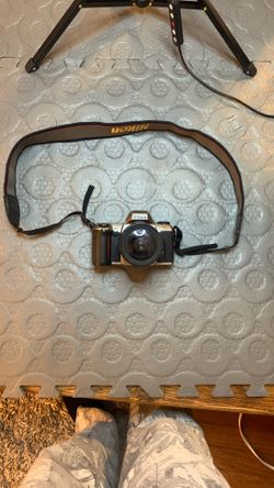 NIKON N65 Film Camera With Nikon 28-80mm Lens