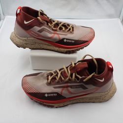 Nike React Pegasus Trail 4 GORE-TEX Size 10 Women Trail Running Shoes Taupe Red