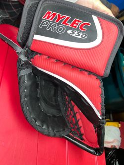 Never used. Goalie glove