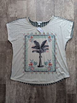 Women's NWT Christopher & Banks Blouse
