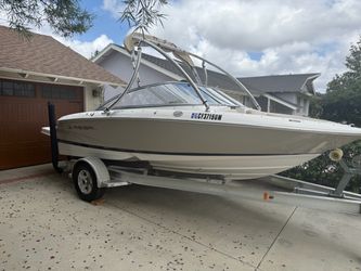 2009 Regal 1900