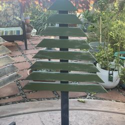 Farm House Style Christmas Tree