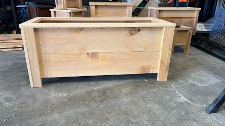 Medium Long Planter Box H