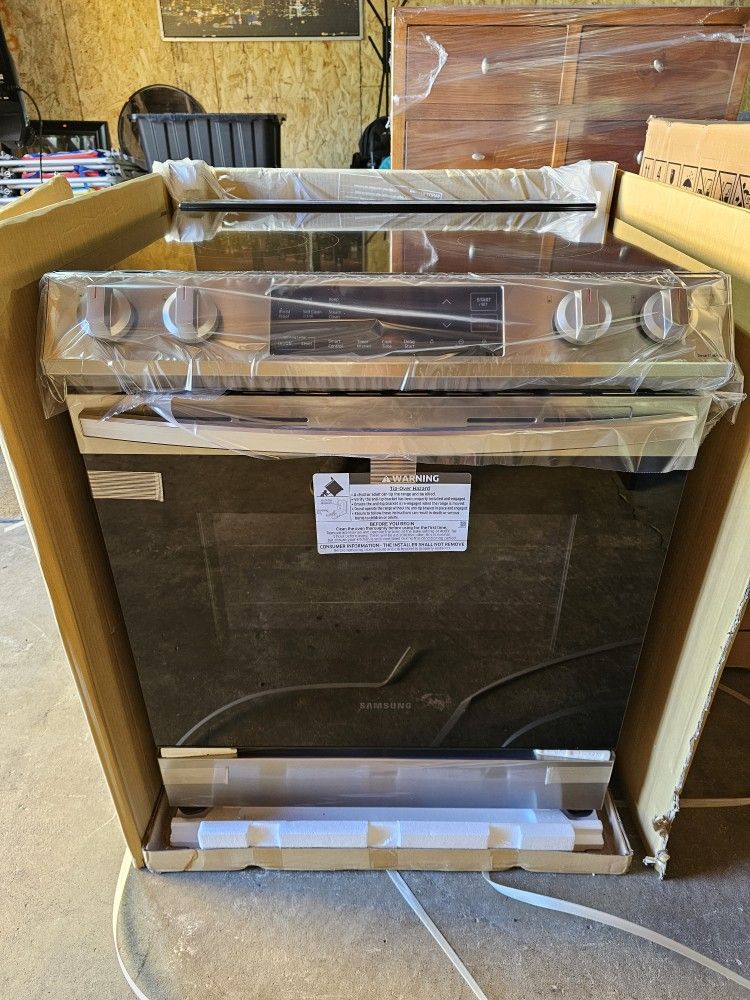New Samsung Glass Top Stove for Sale in Arlington, WA OfferUp