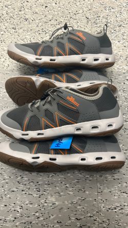 26 bone zzz sneaker