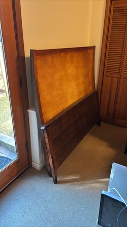 Wooden Queen Size Bed