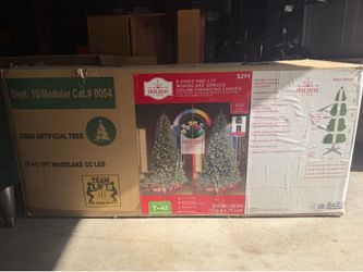 9ft Holiday Time Woodlake Spruce Pre-Lit Color Changing Christmas Tree