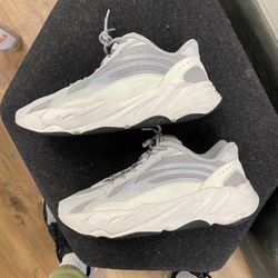 Adidas Yeezy Boost 700 V2 Static Size 12.5