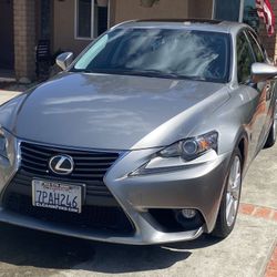 2016 Lexus IS