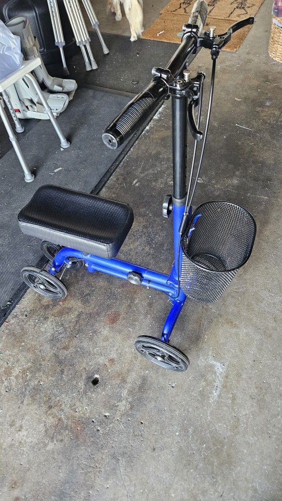 Knee Scooter