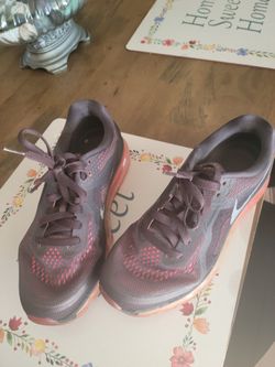 Tenis De Mujer Buenas Condisiones Size 8