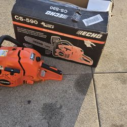 Echo Chain Saw  Gas 2 Stroke
