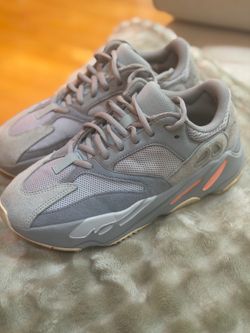 Yeezy Boost 700  Inertia - Size 6.5 Male