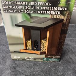 Evergreen Solar Smart Bird Feeder 1080p HD WiFi Camera New Open Box