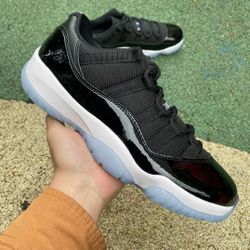𝐃𝗺 𝗺𝗲 𝐨𝐧 𝐢𝗴【𝘁𝗼𝗽𝐤𝐢𝐜𝐤𝐬𝟒𝟒𝟒】   Jordan 11 retro all size available 