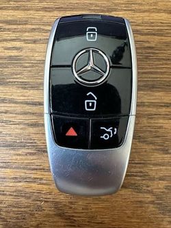 2020+ Mercedes Benz key