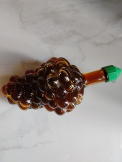 VINTAGE AMBER GLASS ~ 7 1/2" GRAPE CLUSTER DECANTER