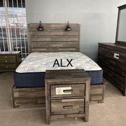 Brand New Queen Bedroom Set 4 Piece *