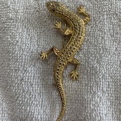 Vintage Gold Tone Lizard Brooch