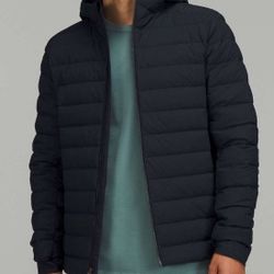 New W/Tags. LULULEMON Navigation Down Hoody Men's Size LARGE 