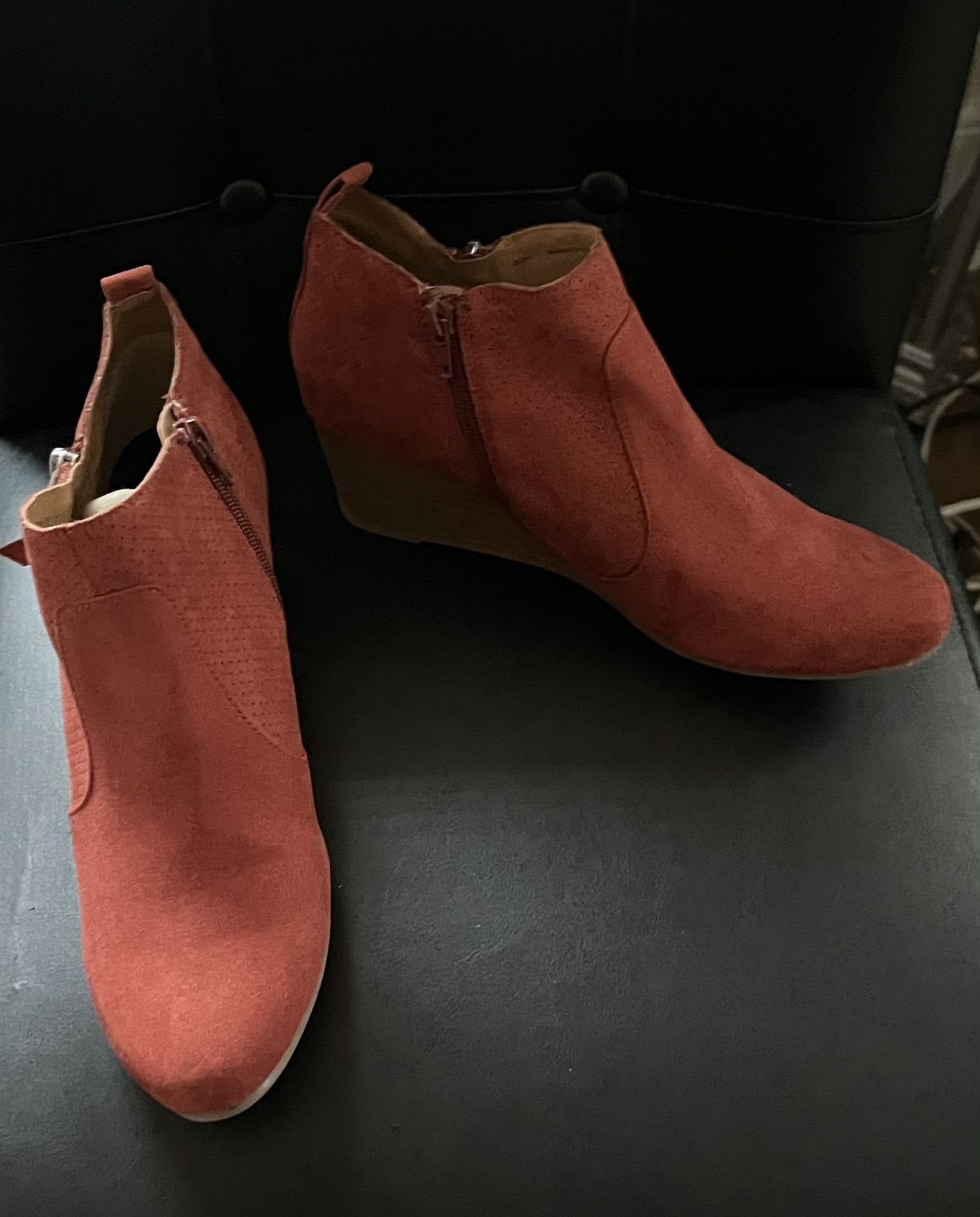 Woman's Red Wedges
