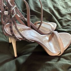 2 Pairs Of Women’s Heels Vince Camuto Heels And  Scady Heels (European Brand) Sz 40