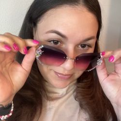 Purple/Pink sunglasses