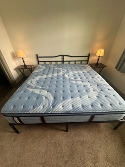 King size bed brand new + frame