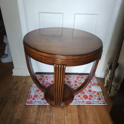 Beautiful Art Deco Wood Side Table 24" 
