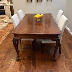 Dining table With 4 Chairs
